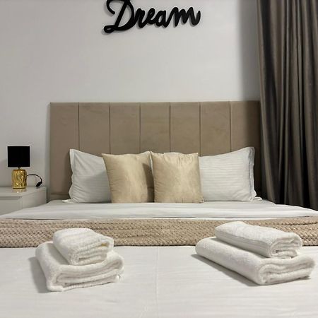 Dream Apartament Bistriţa Dış mekan fotoğraf