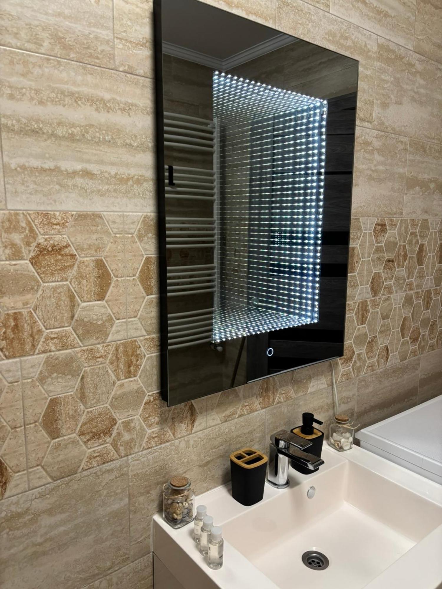 Dream Apartament Bistriţa Dış mekan fotoğraf