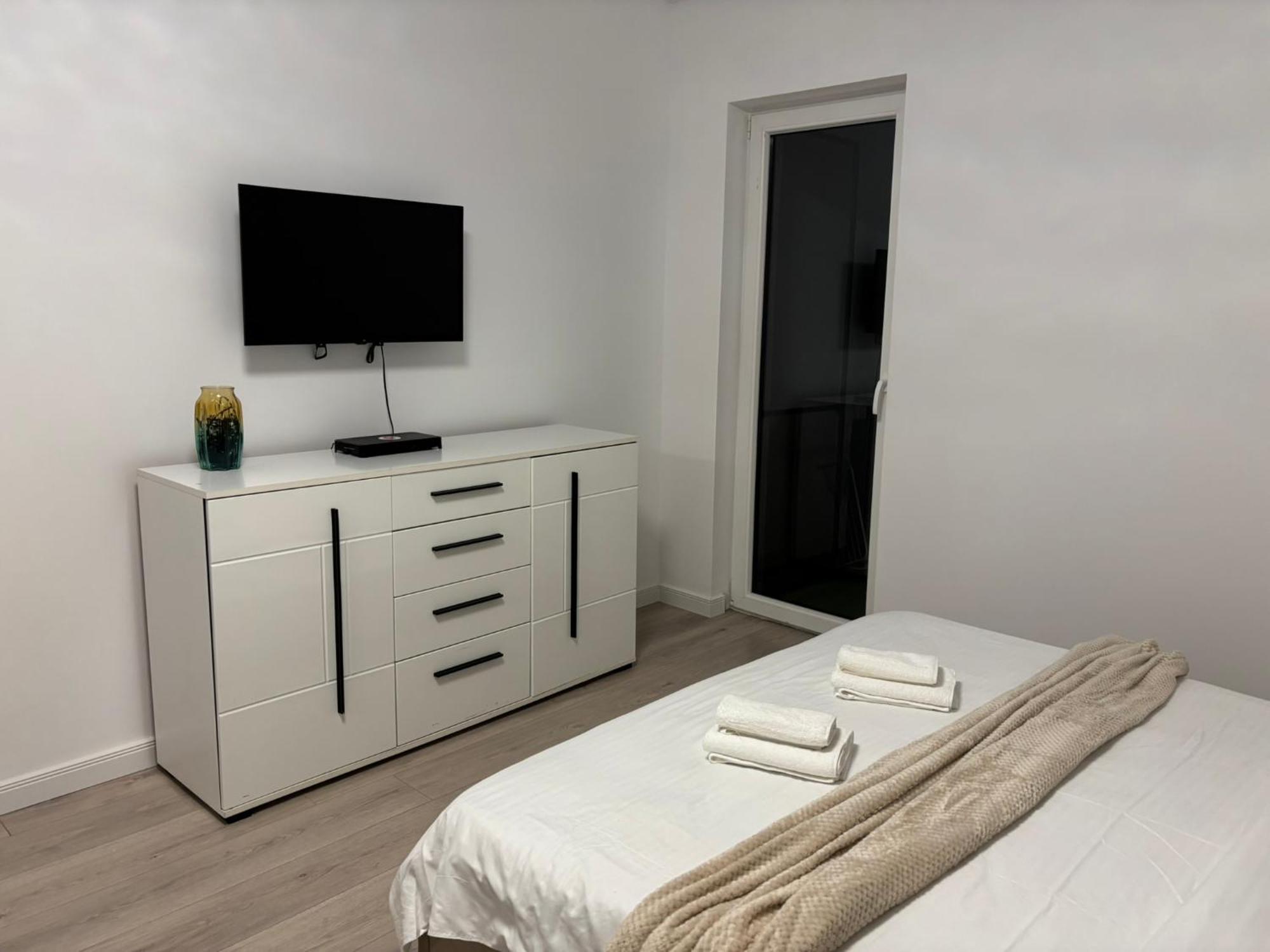 Dream Apartament Bistriţa Dış mekan fotoğraf